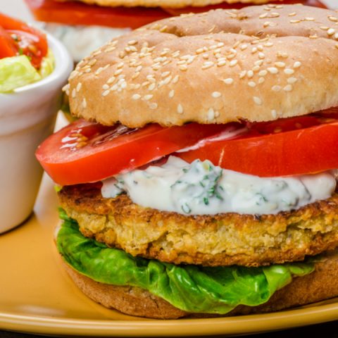 basil chickpea burger