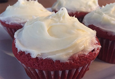 red velvet cupcakes