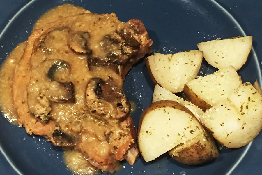 Pressure cooker pork chops best sale and potatoes