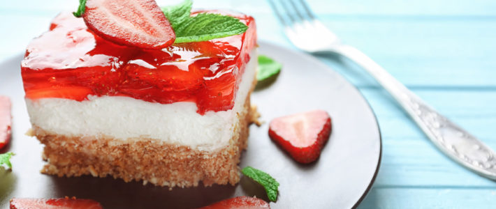 Strawberry Pretzel Dessert Squares – A Favorite Summertime Treat! strawberry pretzel dessert