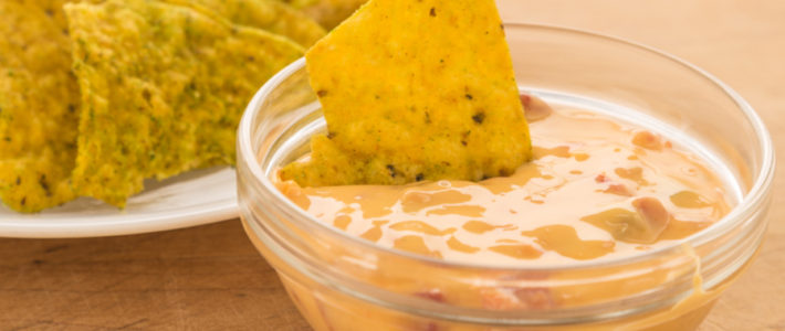 Dairy-Free Queso Dip – Vegan Cheese Dip Made In Minutes! dairy-free queso dip