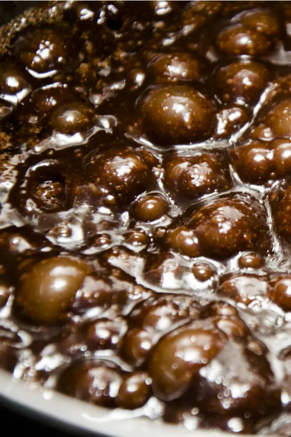 rolling boil chocolate 