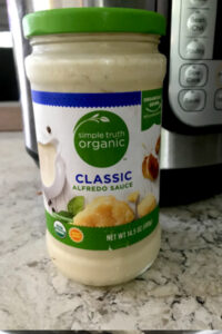 jar of alfredo sauce