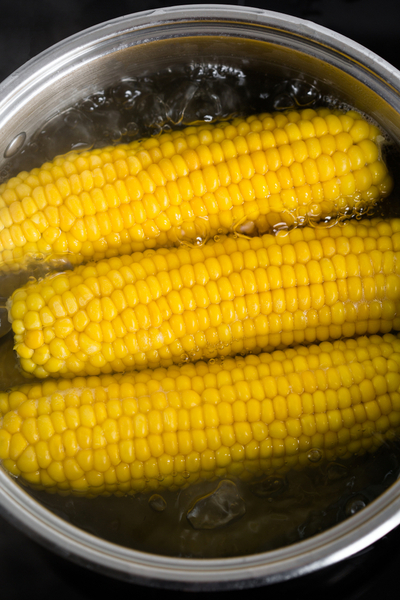 boiled sweet corn