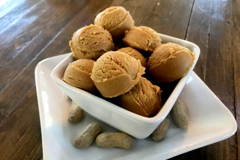 Peanut Butter Snack Bites - Just 3 Ingredients!