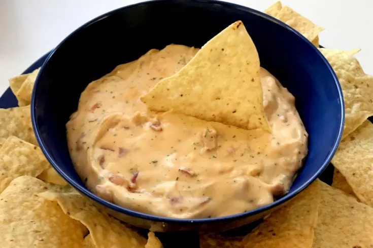 Creamy Bacon Crack Dip