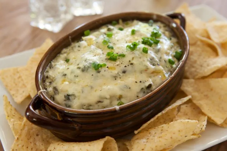 Slow Cooker Spinach Artichoke Dip