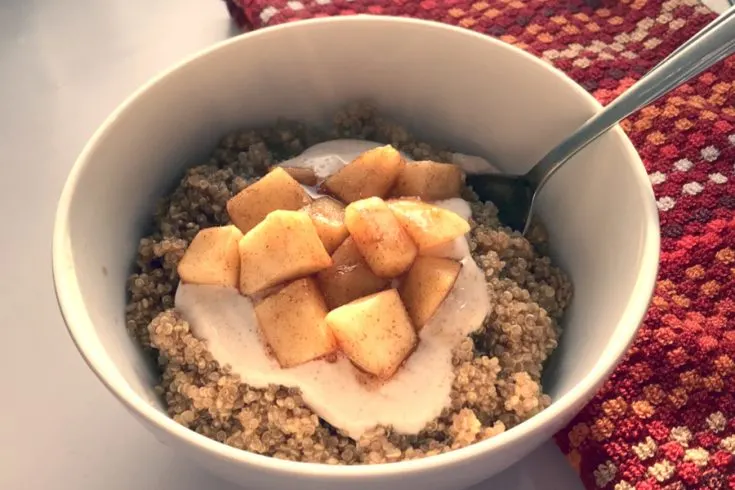 Cinnamon Apple Quinoa Breakfast Bowl