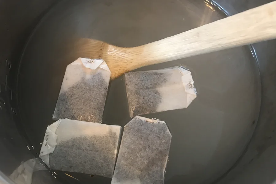 Instant Pot Sweet Tea - Fork To Spoon