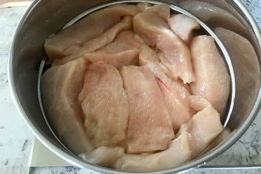 chicken in pot 