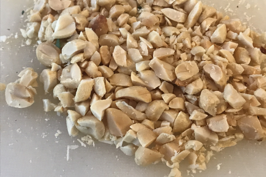 crushed peanuts 