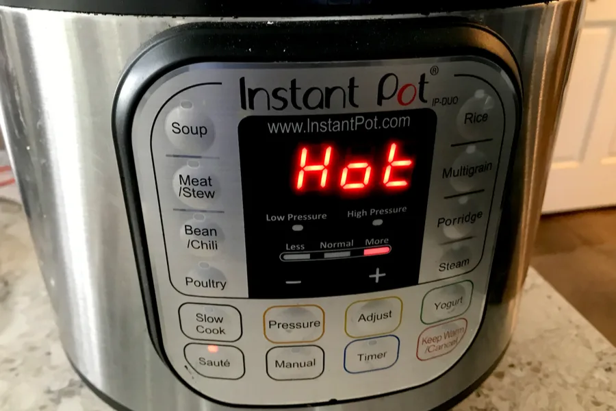 Instant Pot HOT display 