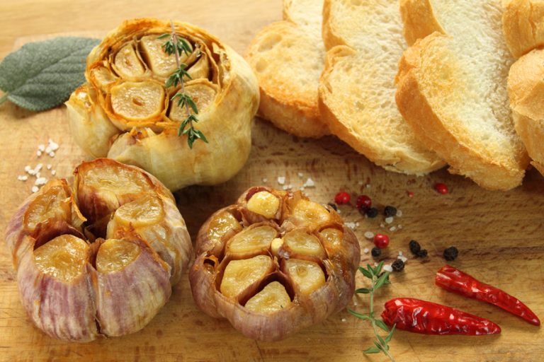 air fryer roasted garlic