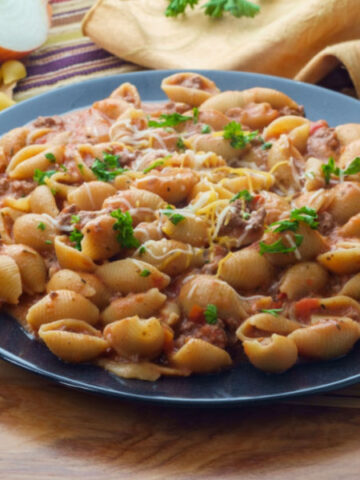 featured creamy beef and shells - Make Your Meals