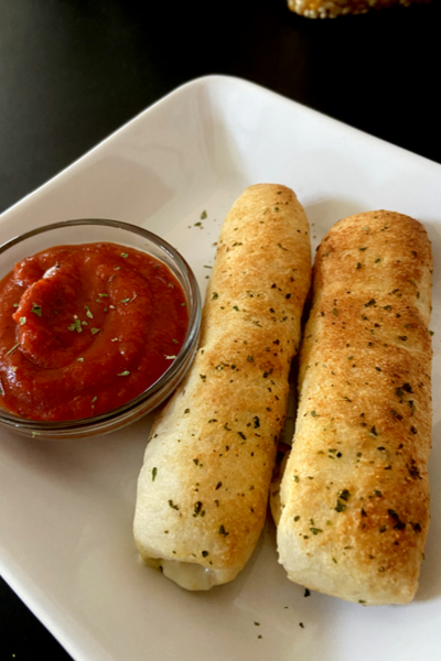 air fryer pizza sticks