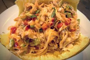 buffalo chicken spaghetti squash