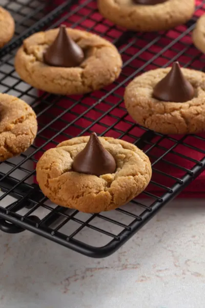 Cookies cooling 