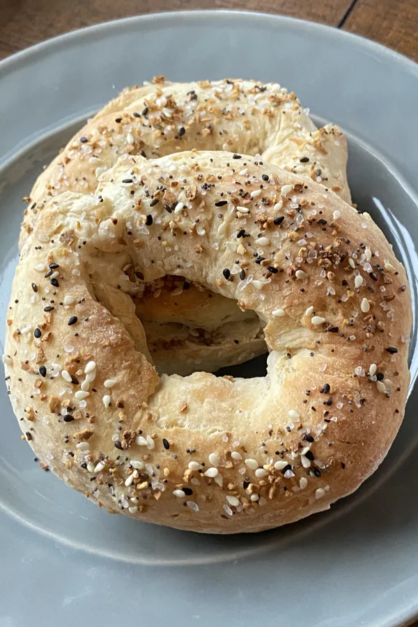 Air Fryer 2 Ingredient Bagels 