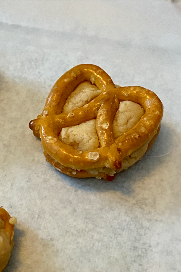 pretzel sandwich 