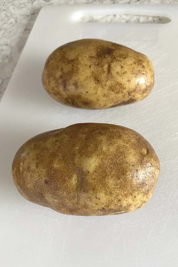 russet potatoes cleaned 