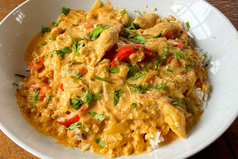 Instant Pot Chicken Fajita Casserole - A Great Low-Carb Recipe