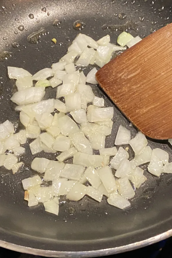 saute onions in skillet