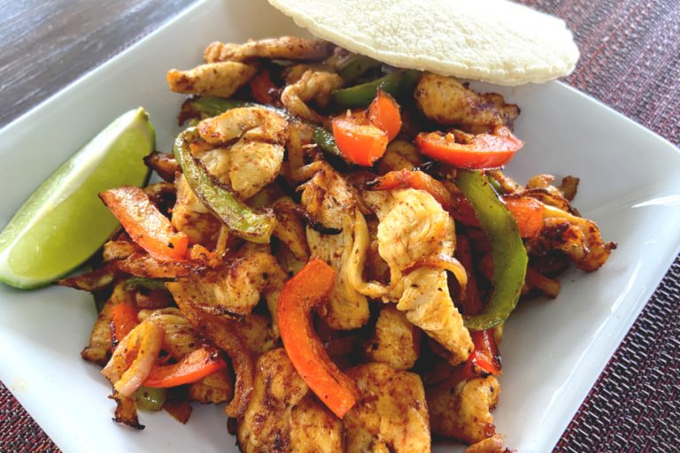 air-fryer-chicken-fajitas