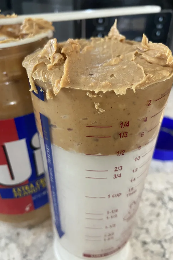 measuring peanut butter