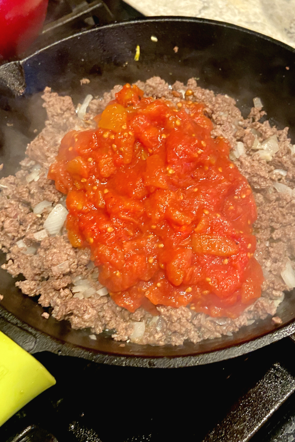 ground beef, onions and tomatoes