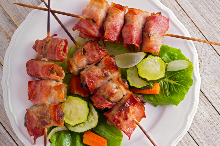 featured bacon wrapped chicken skewers Make Your Meals