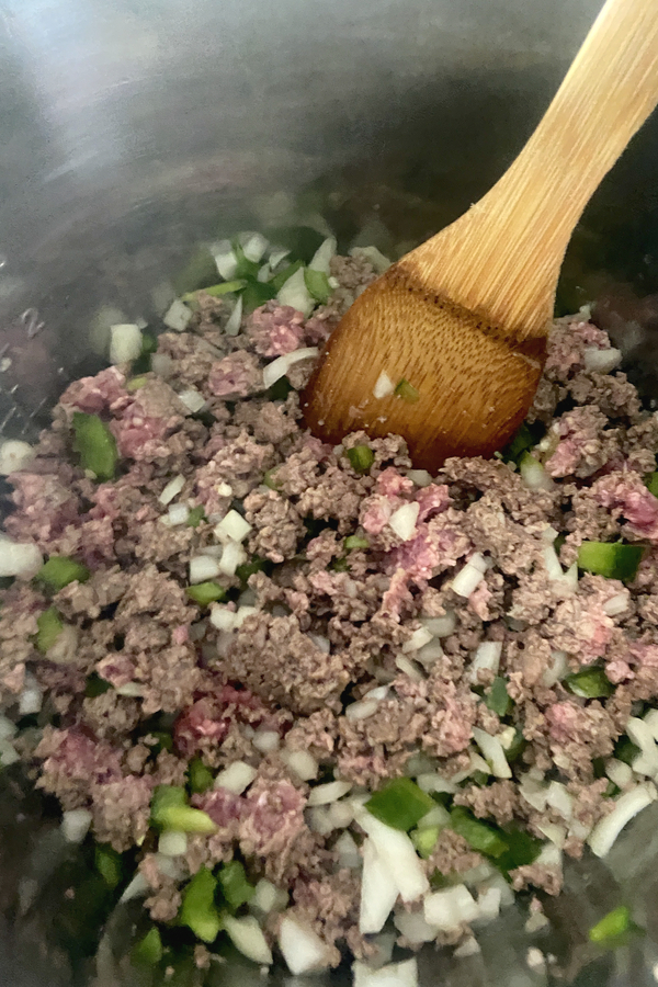 ground beef onions and peppers 