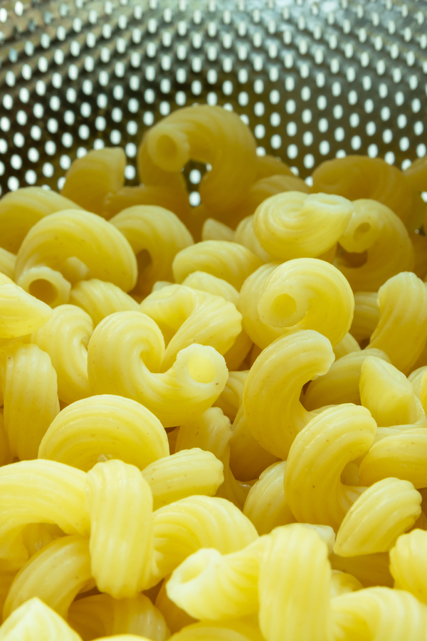 macaroni noodles draining 