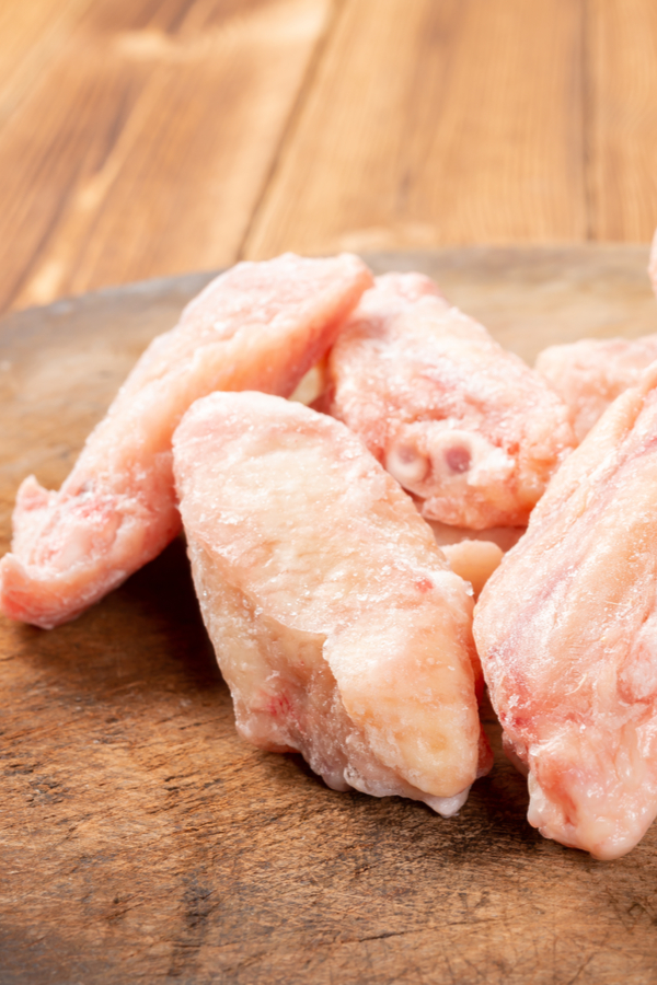 Uncooked First and Second Section Frozen Chicken Party Wings