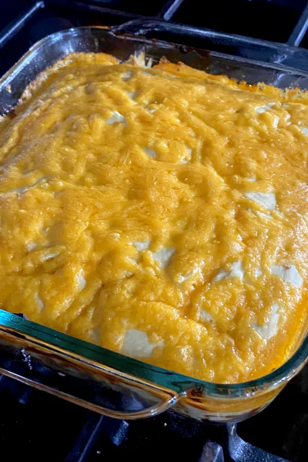 cooked barbecue cheeseburger casserole 