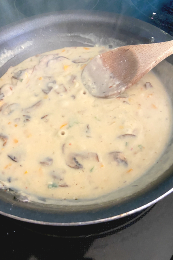 cream sauce with vegetables