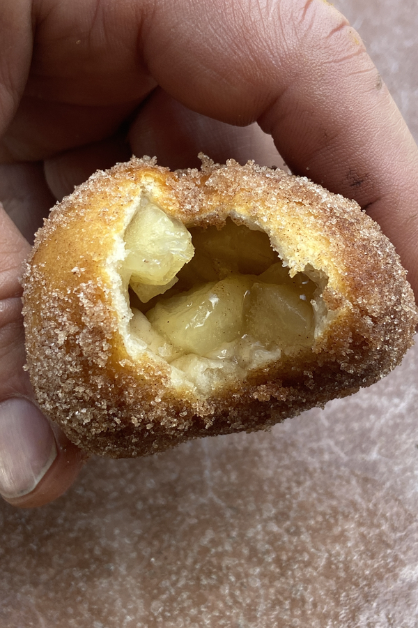 air fryer apple pie bombs 