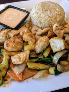 Hibachi chicken dinner