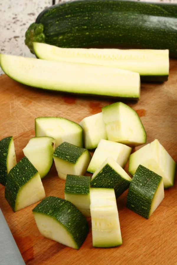 cutting zucchini