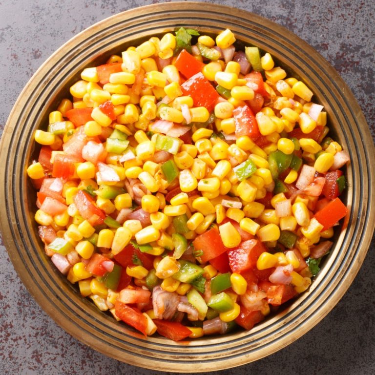 skillet corn made with tomatoes