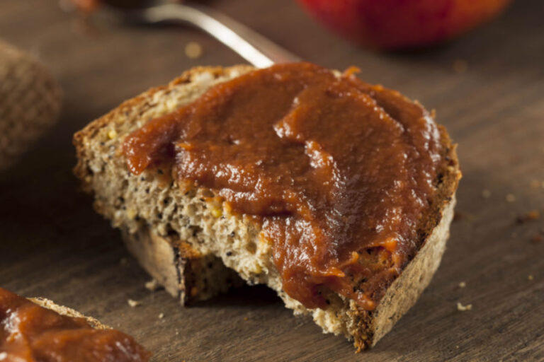 instant pot apple butter on toast