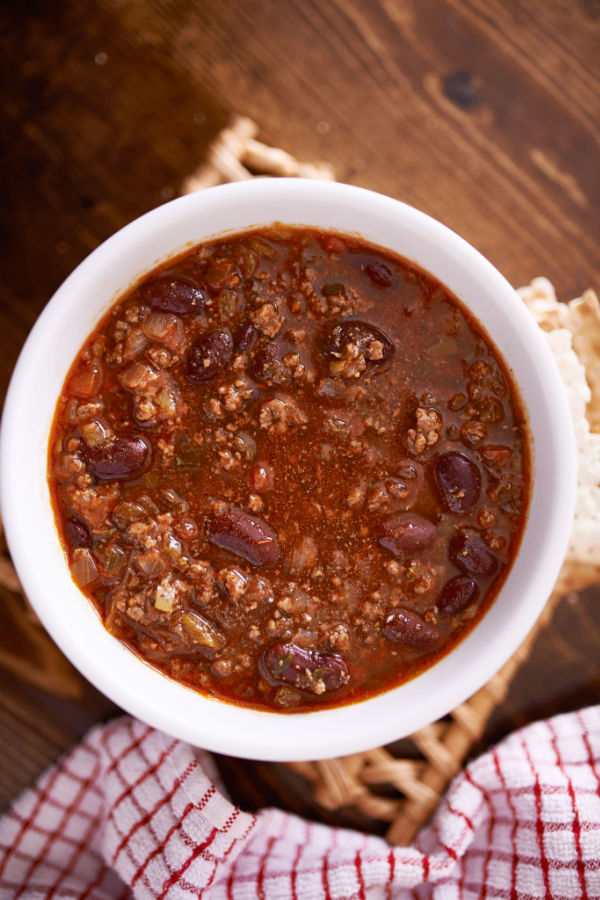 bowl of the best crock pot chili 