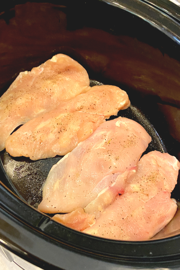 thin chicken breasts in slow cooker 