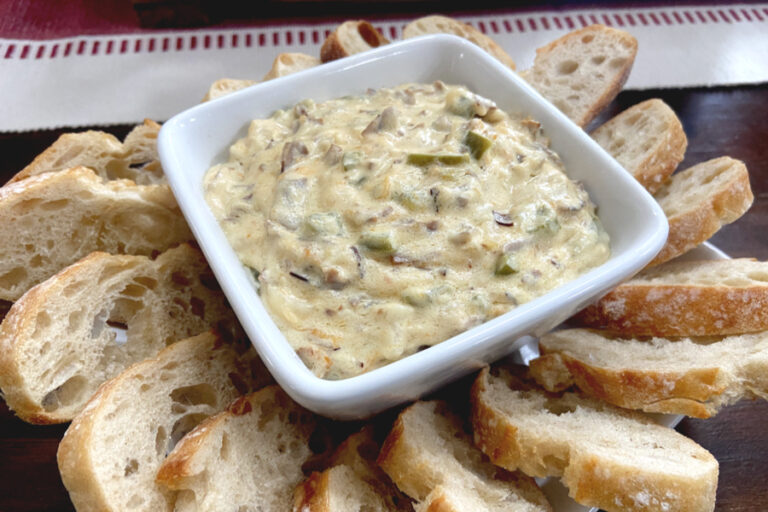 crock pot Philly cheesesteak dip