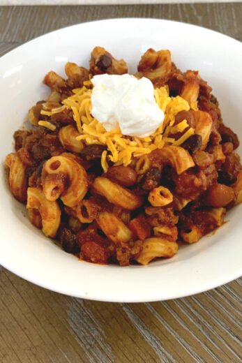 Crock Pot Chili Mac - An Easy Dump and Go Crock Pot Recipe