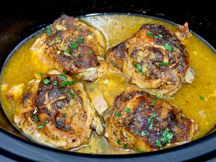 Crock Pot Chicken thighs Recipe with Lemon Garlic Butter – Easy