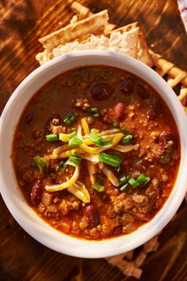 bowl of instant pot chili 