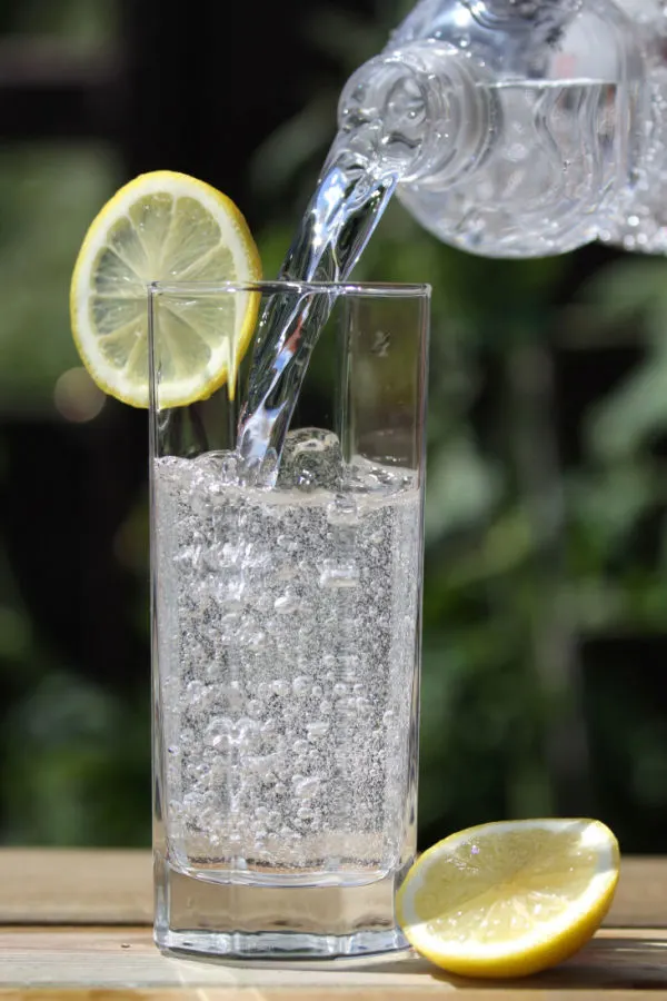carbonated water 