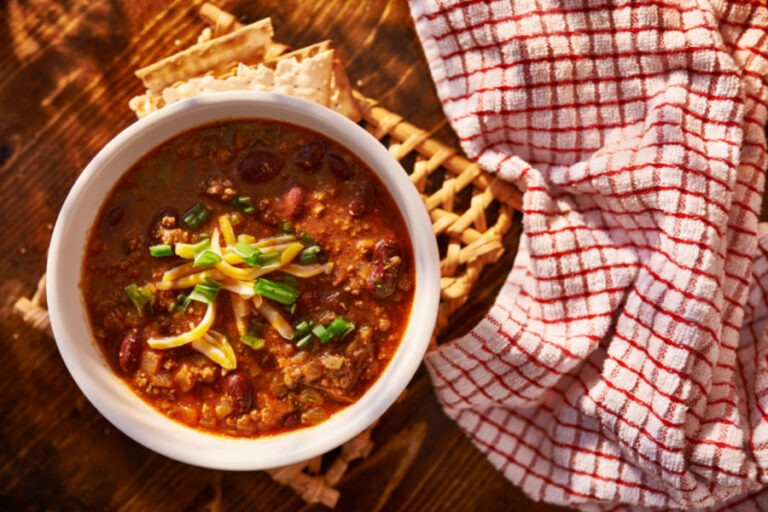 best instant pot chili in bowl
