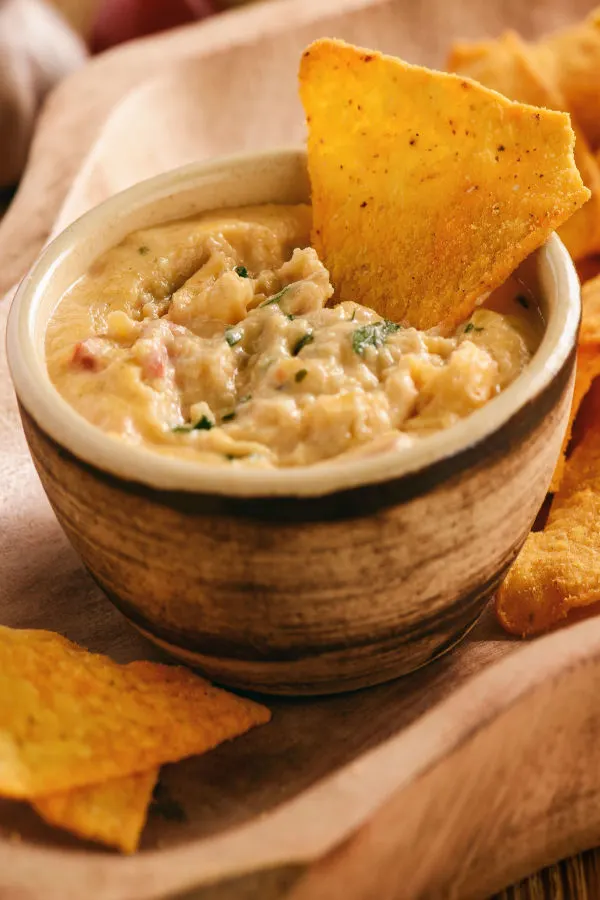 rotel cheese dip - an easy crock pot dip