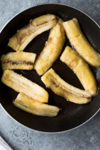 bananas in skillet